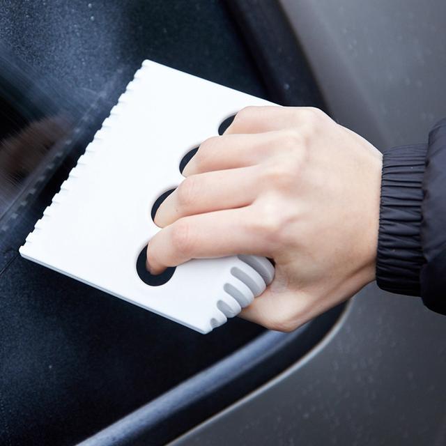 DURCHBLICK, weiß (Eiskratzer)