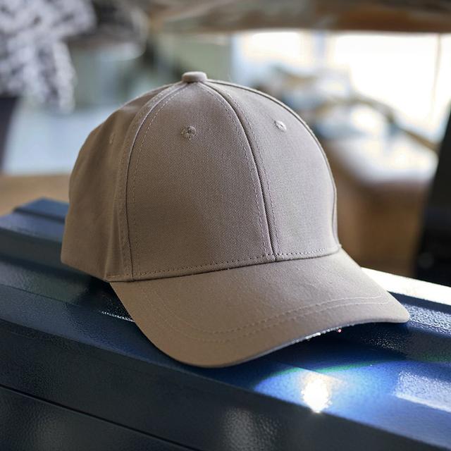 BEAM, taupe (Unisex-Cap mit Magnet-LED)