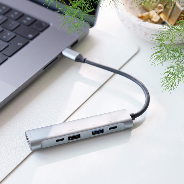 HUB-STATION (5in1-USB-Adapter)