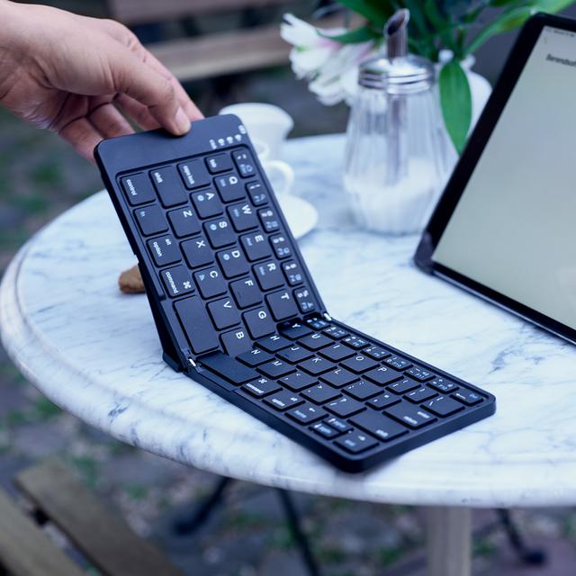 STRG+ (Bluetooth Tastatur)
